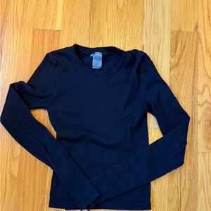 Aritzia Black Ribbed Seamless Top